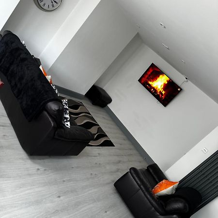 Melville House - Pet Friendly Blackpool Eksteriør billede