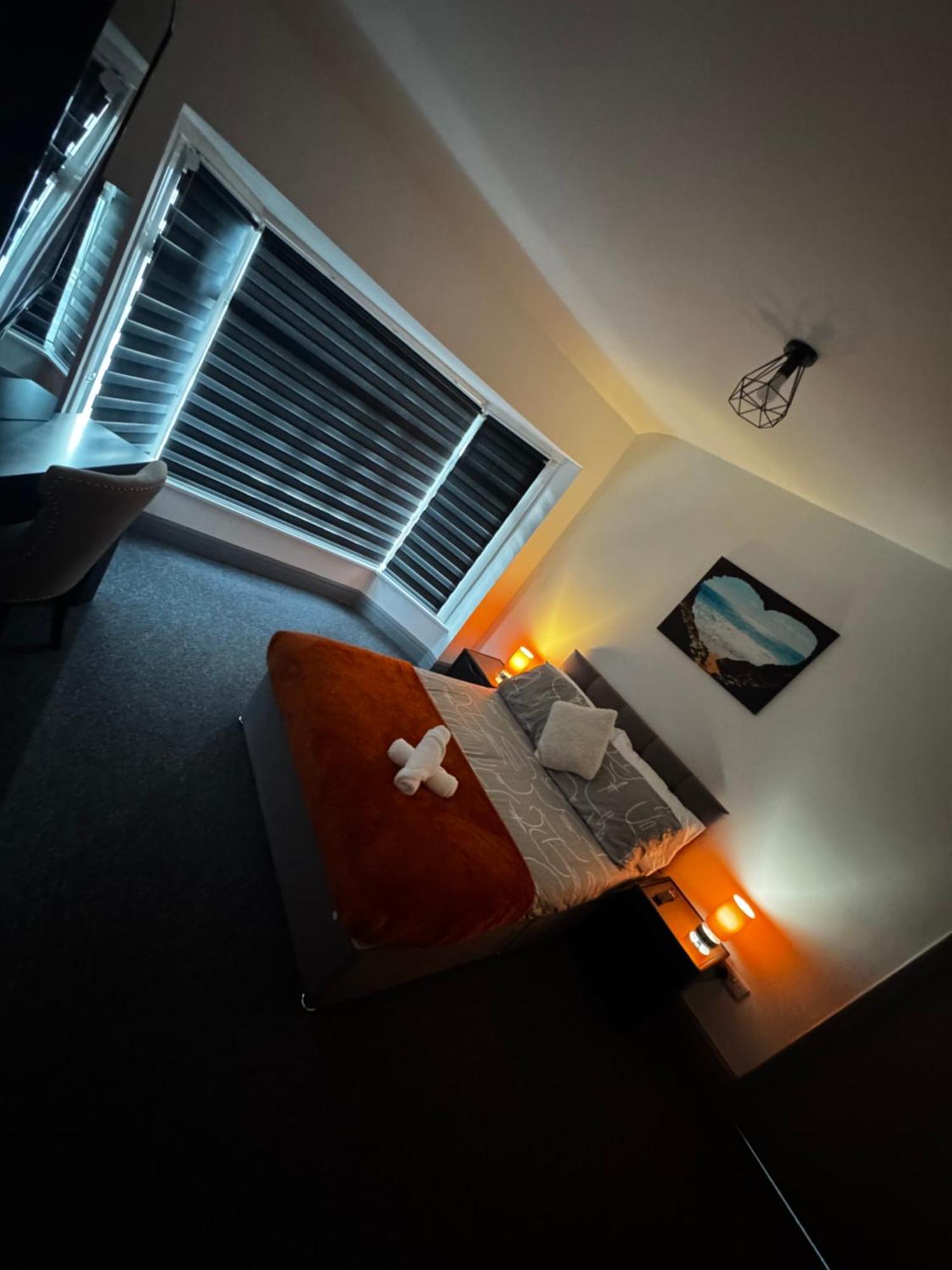 Melville House - Pet Friendly Blackpool Eksteriør billede